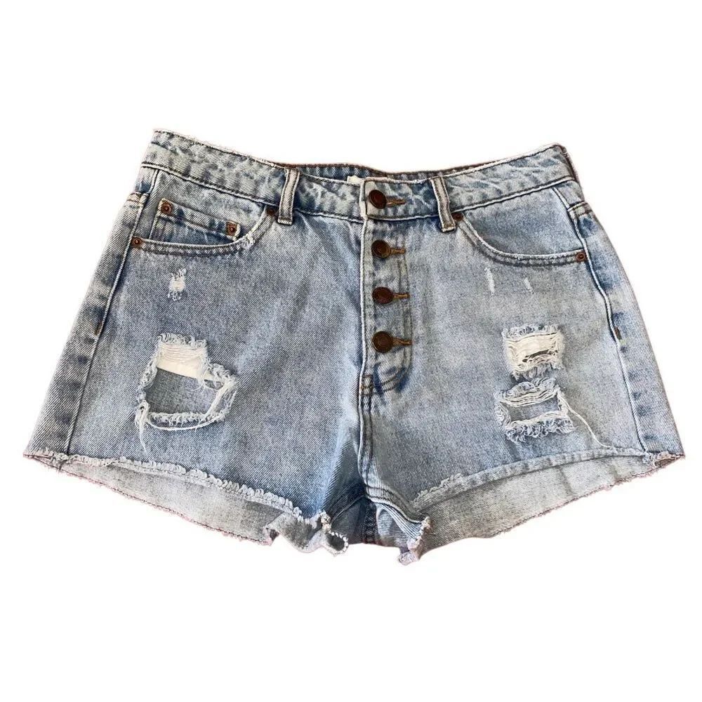 Forever 21 Mid Rise Button Fly Shorts Light Wash Distressed Destroyed